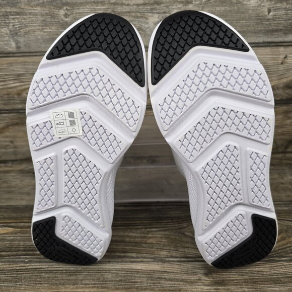 NEW Skechers Performance Ultra Go Goga Mat Air Cooled White Shoes Women's Size 8 - Picture 8 of 9